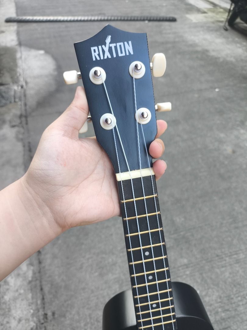 21inch Black Rixton Soprano Ukulele (Category: Musical Instruments) located in Manila. Submitted by arrivederciao. (Listing ID 1469163707, Image 1). Description: Location: Sampaloc, Manila booklet, ukulele bag, strap, strings, tuner, and 3 picks included. rfs: i don't use it enough and i need the money more than i want to learn this thing bought for like 2 months ago.