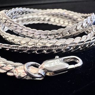 (Category: ) located in . Submitted by amidalajewelryandartifacts (Listing ID 1469241519, Image 1). Description: .