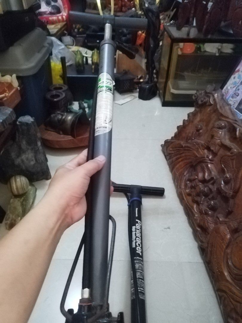 2pcs japan pump (Category: Vintage Collectibles) located in San Rafael. Submitted by jflshoppe1989 (Listing ID 1469231529, Image 3). Description: .