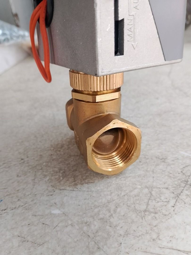 2-way Motorized Valve Specs: 3/4" female (Category: Everything Else Others) located in Manila. Submitted by joeyroque09 (Listing ID 1469246717, Image 1). Description: 2-way Motorized Valve Specs: 3/4" female.