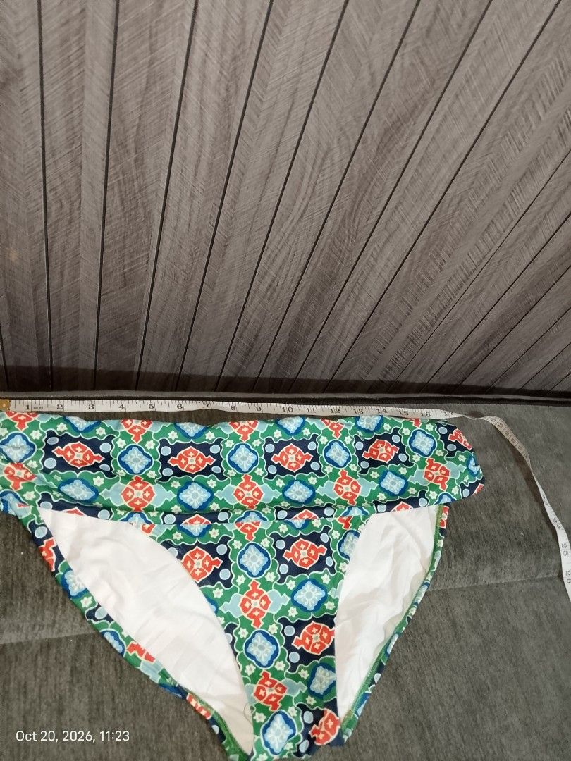 2xl BODEN BIKINI BOTTOM (Category: Bikinis & Swimsuits) located in Manila. Submitted by truecrystal-1407 (Listing ID 1469184991, Image 1). Description: plus size swimwear.