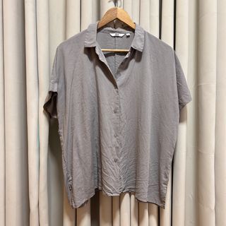 (Category: ) located in . Submitted by from99abovecloset (Listing ID 1469162362, Image 1). Description: .