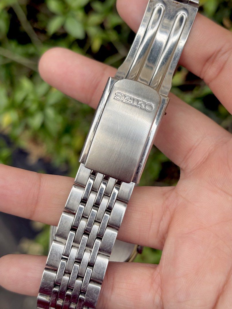 90s Seiko Day Date (Category: Luxury Watches) located in Bulacan. Submitted by whatsonyourwristmnl (Listing ID 1469231795, Image 3). Description: SEIKO V743-9029 Day-Date BMBY: July 1990 Case: 35-37mm Movement: V743 Condition: Good presentable condition, all working. Fits small to semi large wrists PHP 6,290 Disclaimer: This is a vintage watch, please manage your expectations..
