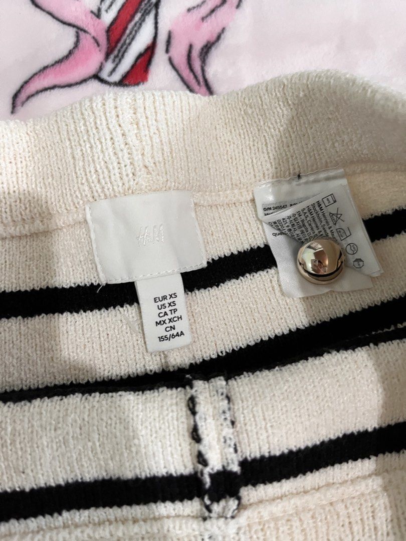 ⋆. 𐙚 ˚ h&m striped shorts (Category: Shorts) located in Makati City. Submitted by thezarachives (Listing ID 1469315891, Image 2). Description: .