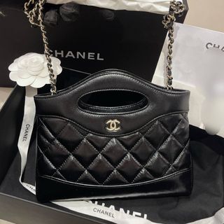 (Category: ) located in . Submitted by millen.outlet (Listing ID 1469179417, Image 1). Description: .
