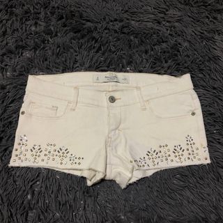 (Category: ) located in . Submitted by thriftscape2024 (Listing ID 1469329562, Image 1). Description: .