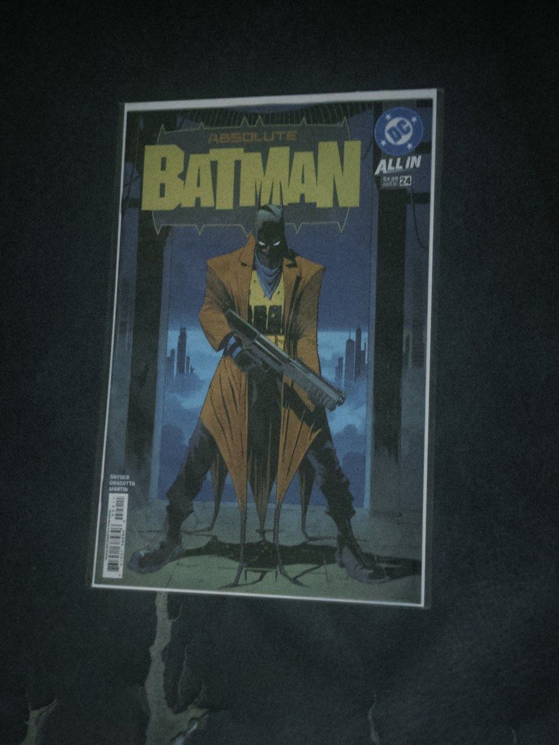 Absolute Batman #24 (Category: Comics & Manga) located in Manila. Submitted by LiamTeves (Listing ID 1469193087, Image 2). Description: BRAND NEW NM+ (LAST 3 COPIES LEFT!) LOC: Sta. Mesa, Manila.