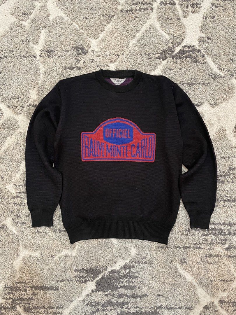 ACM knitted sweater (Category: Coats, Jackets and Outerwear) located in Baguio. Submitted by eryday.garments (Listing ID 1469182071, Image 1). Description: Measurements: Width: 20 Length: 24 No Issues.