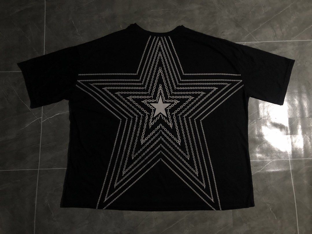 Acthem Streetwear (Category: Activewear) located in Manila. Submitted by buksthrifthing (Listing ID 1469241343, Image 2). Description: 26 by 28 Can fit to Large , xL and 2xL No issue Excellent condi 9/10 color rate.