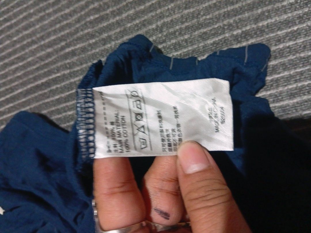 Adi Neo Blue Striped Tank Top (Category: Tshirts & Polo Shirts ) located in Valenzuela. Submitted by AnahThrift (Listing ID 1469335810, Image 3). Description: New Arrival ❗❗❗ 👉Very Good condition 👍 👉 MOP:: Palawan/Cebuana/Gcash 👉 Courier:: Lalamove/MCFA/LBC/J&T 👉 Location:: Karuhatan, Valenzuela City 👉Salamat po ᥬ😊᭄🙏❣️.