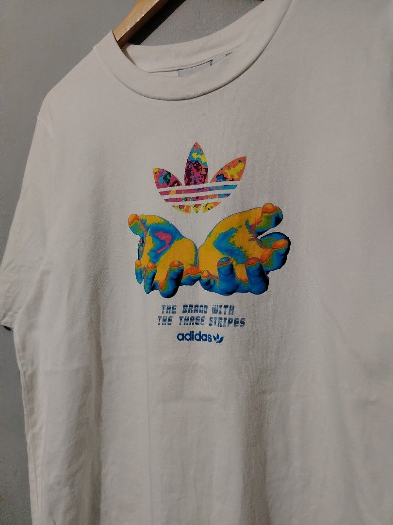Adidas (Category: Tshirts & Polo Shirts ) located in Bocaue. Submitted by adrianberi35876 (Listing ID 1469263496, Image 3). Description: Oversize.