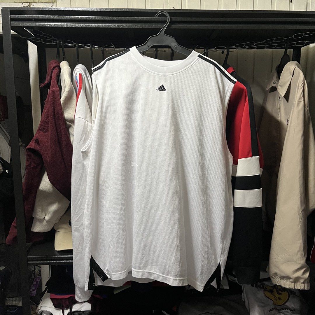 Adidas Basketball Jersey White (Category: Activewear) located in Muntinlupa City. Submitted by ninenine.collective (Listing ID 1469322830, Image 1). Description: dimes 27/32.