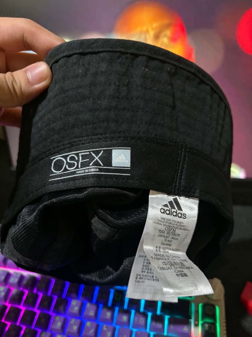 Adidas Black Cotton Bucket Hat OSFX (Category: Caps & Hats) located in Caloocan City. Submitted by ramenonly (Listing ID 1469265448, Image 2). Description: Original Adidas Black Bucket Hat !! No issues !! !! Needs wash !!.