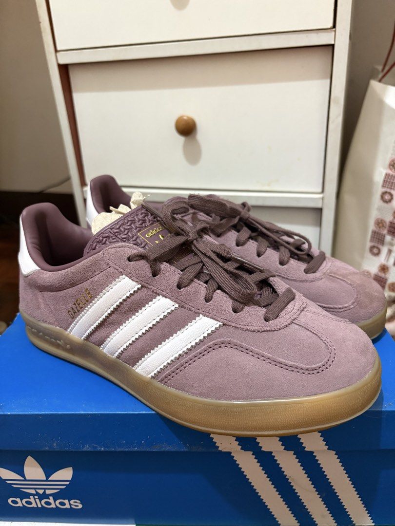 Adidas Gazelle Indoor 6W (Category: Sneakers) located in San Pedro. Submitted by mkristine_ (Listing ID 1469251397, Image 2). Description: •bought this in Glorietta • comes with ribbon charm • Loc: San Pedro Laguna.