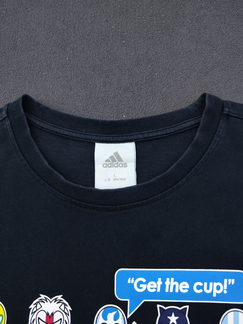 Adidas Grafik Tee (Category: Tshirts & Polo Shirts ) located in Bulacan. Submitted by emilj23 (Listing ID 1469170338, Image 3). Description: Adidas Grafik Tee Size L on tag L 28 W 19 Condition 9/10 Color rate 9/10 No Issue.