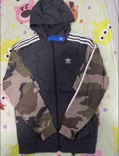 （分類：）位於 。 由 kicksrangers 提交（商品編號 1469289492，圖片 1）。簡介： 。