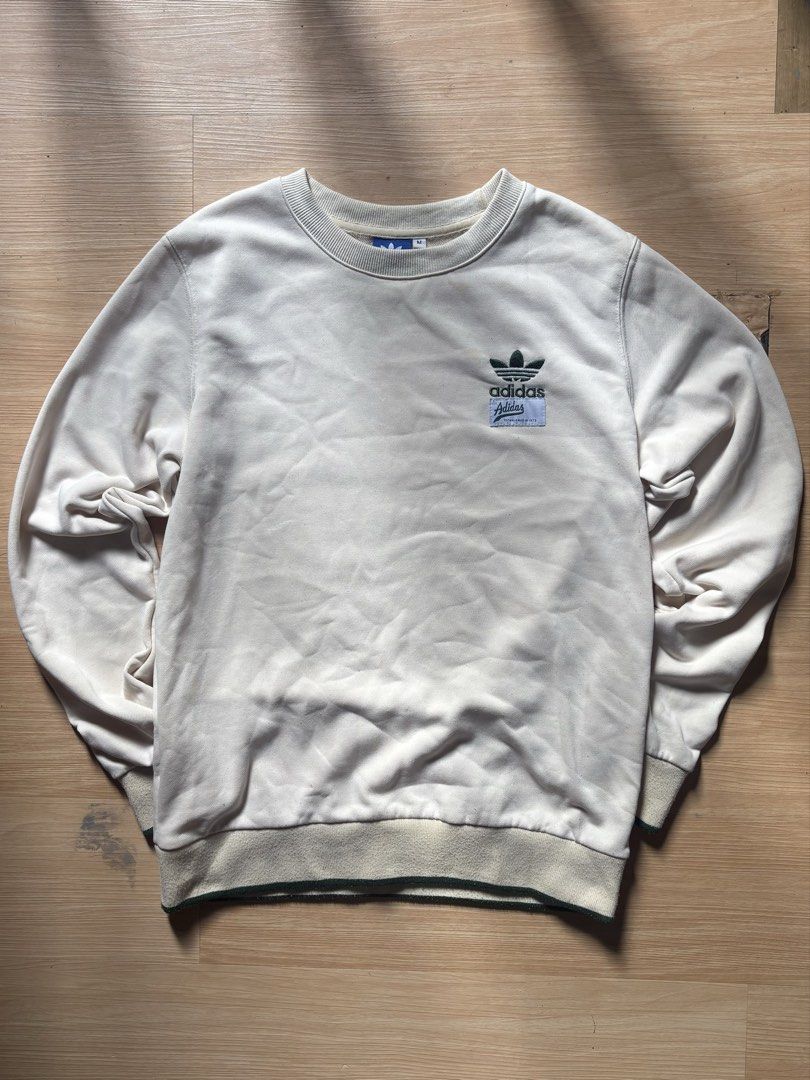 Adidas Patch Sweater (Category: Coats, Jackets and Outerwear) located in Caloocan City. Submitted by keepinhighl (Listing ID 1469232247, Image 1). Description: Adidas Patch Sweater Medium on tag 25x19.