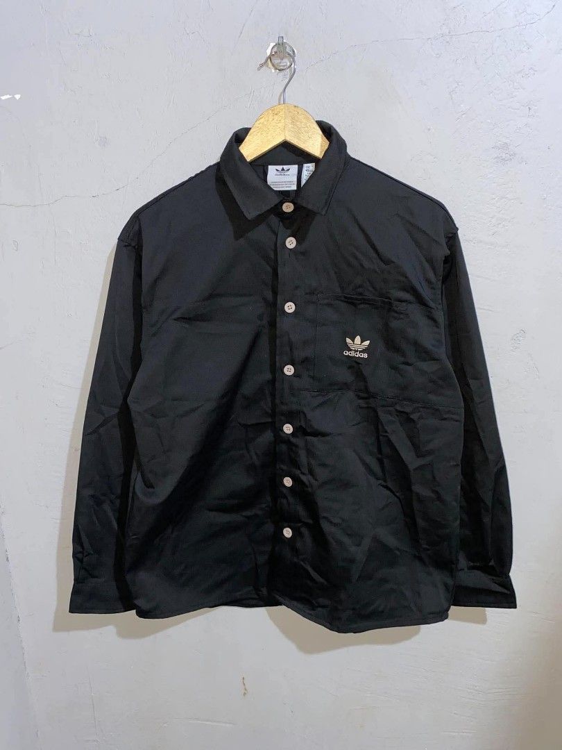 ADIDAS POLO BOTTONDOWN WITH POCKET (Category: Tshirts & Polo Shirts ) located in Dipolog. Submitted by 2hccollective (Listing ID 1469389456, Image 1). Description: excellent to as new size XL.