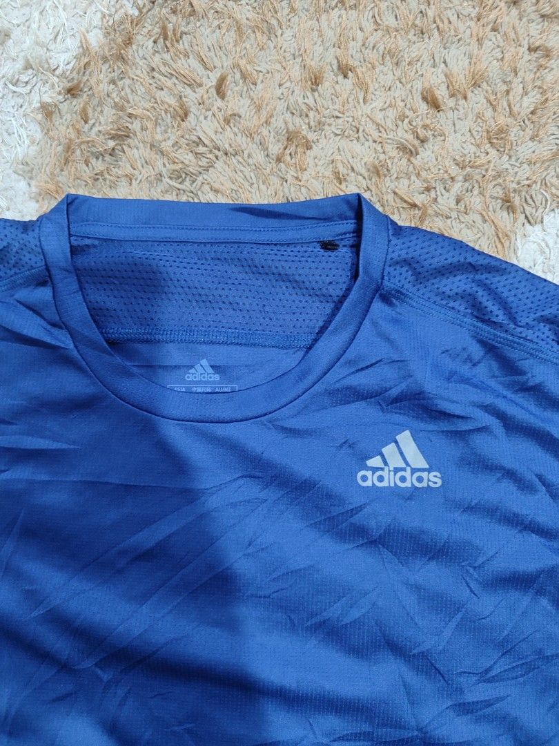 ADIDAS RUNNING AEROREADY DRIFIT (Category: Coats, Jackets and Outerwear) located in Pagadian. Submitted by miraculouspat (Listing ID 1469299526, Image 2). Description: L 24 W 19 10/10 COLOR ASNEW CONDITION AUTHENTIC NO ISSUE COLOR MAY VARY DUE TO LIGHT.