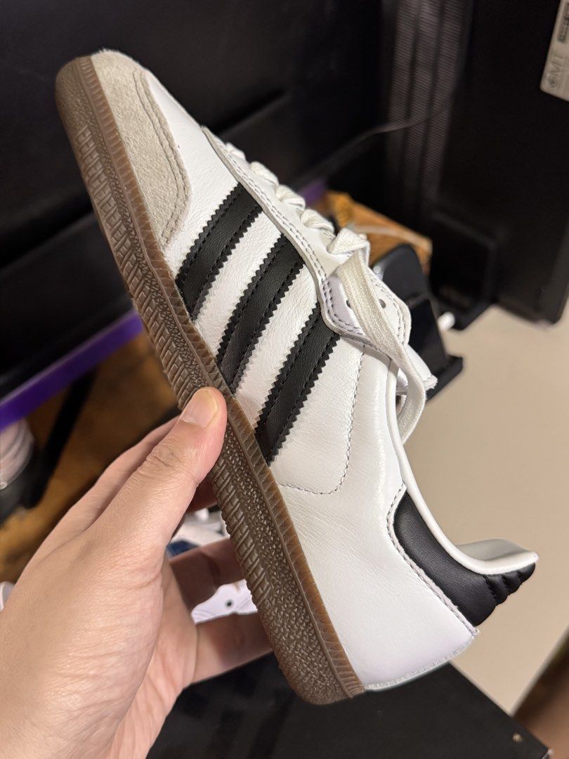 ADIDAS SAMBA ADV (Category: Sneakers) located in Marikina City. Submitted by jk1014 (Listing ID 1469207390, Image 3). Description: Brand new and original ADIDAS SAMBA ADV Size: US 4.5 Men / UK 4 / 22.5cm Bought from USA No receipt. RFS: Wrong size Location: Calumpang, Marikina Pin location: Metrobank Calumpang (J.P Rizal cor Calderon Sts) Price: ₱4,100.