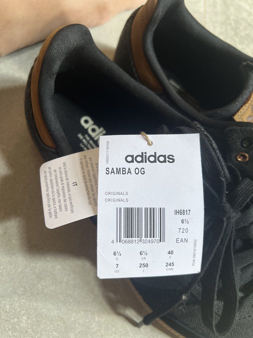 Adidas Samba OG Black Gum Sole (Category: Sneakers) located in Pasig City. Submitted by misayisay (Listing ID 1469182797, Image 2). Description: adidas Samba OG “Black Denim” Brand new / Never worn. Bought in Taiwan (left the box to save luggage space, tags still attached). 100% Authentic. Size: Fits Women’s US 8.5 / Men’s US 7 (UK: 6 1/2 💰 Price: ₱4,800 (slightly negotiable).