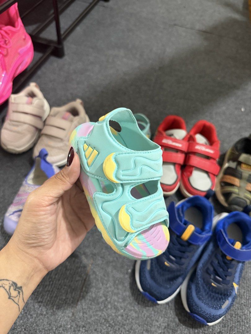 Adidas sandals & Nike shoes (Category: Babies & Kids Fashion) located in Manila. Submitted by _lumapasnmp (Listing ID 1469170728, Image 1). Description: Adidas: US6 Nike: 7C (13cm) 800/each 1,500 if take all 📍Tandang Sora QC 100% original.