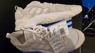 (Category: ) located in . Submitted by ShoesManila (Listing ID 1469329256, Image 1). Description: .