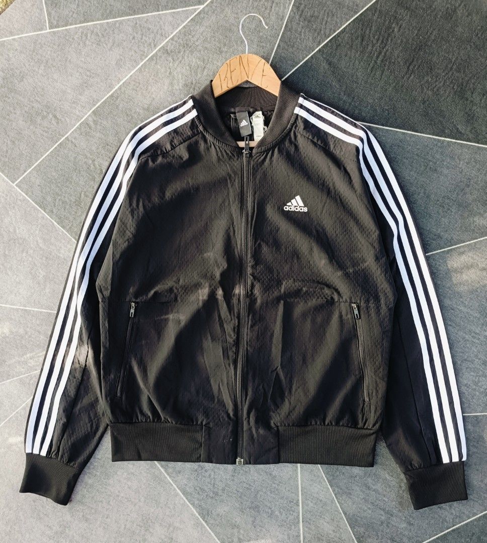Adidas Track Jacket (Authentic) (Category: Coats, Jackets and Outerwear) located in Cebu City. Submitted by renzecamingay (Listing ID 1469183533, Image 2). Description: Adidas Track Jacket Excellent Condition Medium fit Width 21.5 Length 25.5 850 Plus ship Only Thank you and GOD bless ☺️.
