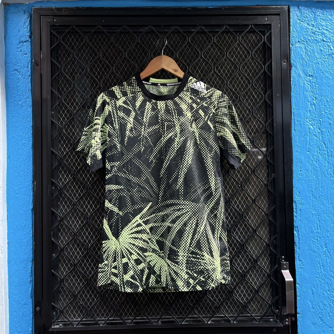 Adidas Training HeaTRDY Running shirt (Category: Activewear) located in Taguig. Submitted by scoutandloots (Listing ID 1469209132, Image 1). Description: Adidas Training HeaTRDY Running shirt • size: M • 18x26.5.