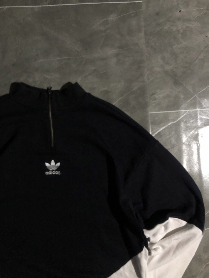 Adidas trefoil turtle neck pull over (Category: Coats, Jackets and Outerwear) located in Manila. Submitted by buksthrifthing (Listing ID 1469217378, Image 3). Description: 23 by 27 Can fit to medium and large No issue 9.5/10 color rate Excellent condi Complete tags.