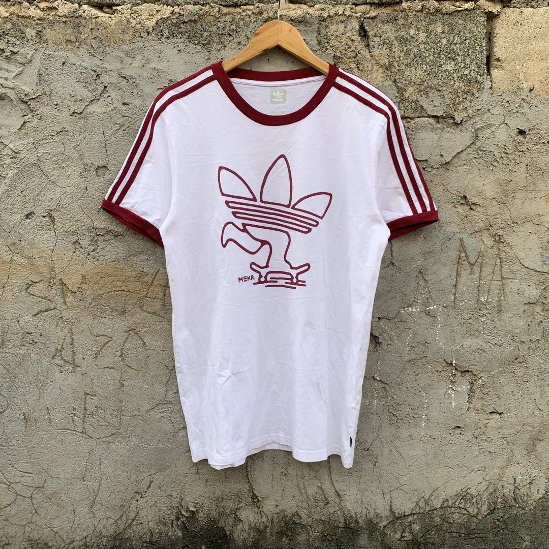 Adidas Tshirt maroon stripes (Category: Tshirts & Polo Shirts ) located in Manila. Submitted by _thrift.clothes._ (Listing ID 1469168906, Image 1). Description: Size:Medium No iisue.