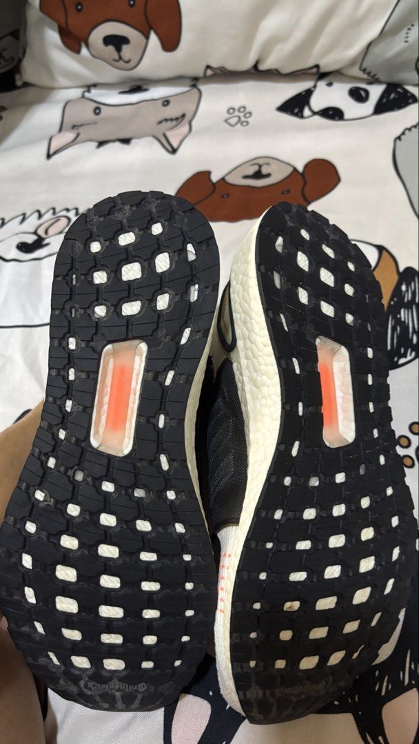 Adidas ultraboost (Category: Sneakers) located in Manila. Submitted by sliping4restrenzie13 (Listing ID 1469169317, Image 3). Description: Genuine adidas ultraboost brought in ksa slightly use size 8.5US nego.
