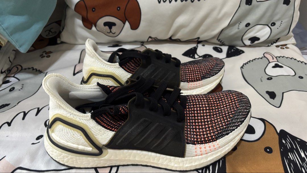 Adidas ultraboost (Category: Sneakers) located in Manila. Submitted by sliping4restrenzie13 (Listing ID 1469169317, Image 2). Description: Genuine adidas ultraboost brought in ksa slightly use size 8.5US nego.
