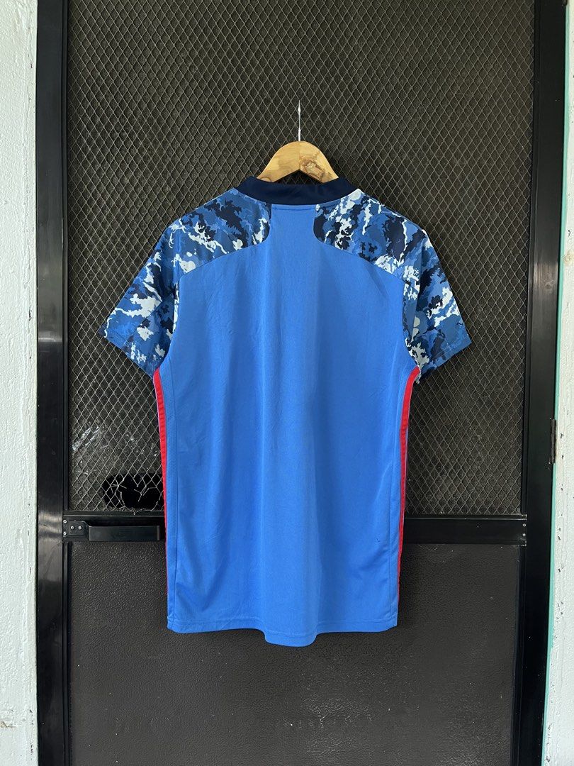 Adidas x Japan Home Jersey (Category: Tshirts & Polo Shirts ) located in General Santos City (Dadiangas). Submitted by thriftdept. (Listing ID 1469279283, Image 2). Description: Brand: Adidas x Japan Football Jersey Size: Medium Dimensions:20W”27L Authenticity: Authentic Color Rate: 9.5/10 Condition: Excellent Issue: None 🏷️: ₱1,800 .