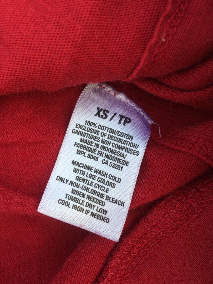 AEROPOSTALE NINETEEN EIGHTY SEVEN (Category: Coats, Jackets and Outerwear) located in Manila. Submitted by tiffy_thrift (Listing ID 1469351484, Image 3). Description: .
