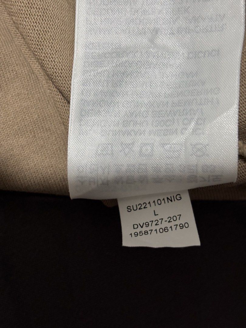 Air jordan mocha shirt (Category: Tshirts & Polo Shirts ) located in Davao. Submitted by hippiehappy420 (Listing ID 1469212721, Image 3). Description: Air jordan mocha shirt Large Very good condition Washed and sanitized ship nationwide Negotiable price Visit my listings for more affordable clothings! Shirt Pants Shorts Caps Bags Jogger Blouse Jeans Hoodies Accessories Etc..