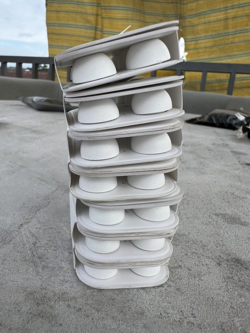 Airpods Pro 2 Eartips Set (Original) (Category: Earphones) located in Cebu City. Submitted by luckyyfindss (Listing ID 1469271630, Image 3). Description: Airpods Pro 2 Eartips Set (Original) - Brand New - Came from Airpods Pro 2 box - Have medium size but only selling it per pair 🚚 Courier, Shipping, or Delivery thru: J&T 💸 Mode of Payment: Gcash or Maribank 📩 PM or DM me for reviews, feedbacks, and more proof of transactions of my buyers for 