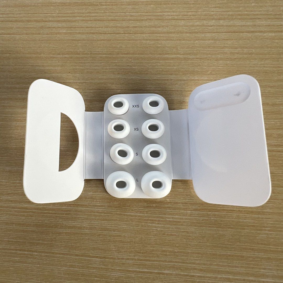 Airpods Pro 3 Eartips Set (Original) (Category: Earphones) located in Cebu City. Submitted by luckyyfindss (Listing ID 1469271016, Image 1). Description: Airpods Pro 3 Eartips Set (Original) - Brand New - Came from Airpods Pro 3 box - Have medium size but only selling it per pair 🚚 Courier, Shipping, or Delivery thru: J&T 💸 Mode of Payment: Gcash or Maribank 📩 PM or DM me for reviews, feedbacks, and more proof of transactions of my buyers for 
