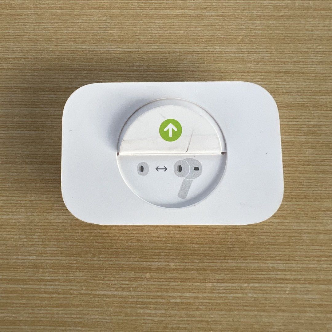 Airpods Pro 3 Eartips Set (Original) (Category: Earphones) located in Cebu City. Submitted by luckyyfindss (Listing ID 1469271016, Image 2). Description: Airpods Pro 3 Eartips Set (Original) - Brand New - Came from Airpods Pro 3 box - Have medium size but only selling it per pair 🚚 Courier, Shipping, or Delivery thru: J&T 💸 Mode of Payment: Gcash or Maribank 📩 PM or DM me for reviews, feedbacks, and more proof of transactions of my buyers for 