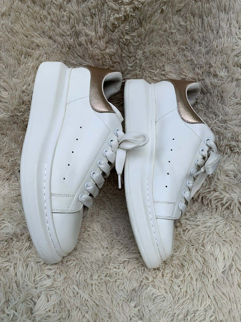 Alexander McQueen Oversized Sneakers (Category: Sneakers) located in Lianga. Submitted by legitseller12345678 (Listing ID 1469212726, Image 1). Description: Alexander McQueen Oversized Sneakers Excellent to new Size 42 Ang ganda nito sa personal Need kaunting linis lang solid yan Mine 1800 plus sf.