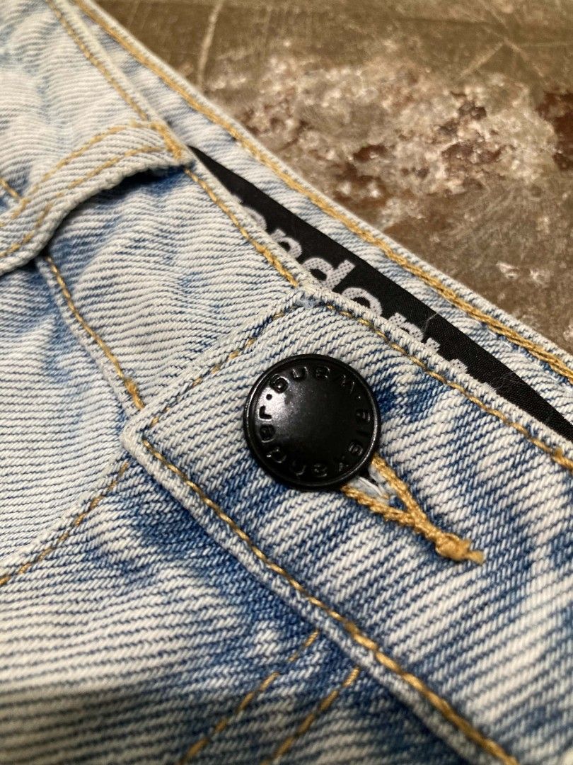Alexander Wang Womens Bite Denim Short (Category: Shorts) located in San Jose del Monte. Submitted by zen31 (Listing ID 1469358355, Image 3). Description: ALEXANDER WANG WOMENS BITE DENIM SHORT 24 TO 25 WAIST, 11 LENGTH & 10 HEM VERY GOOD CONDITION 9.5/10 COLOR RATE ISSUE: CRACK EMBLEM ON BACK (CHECK DETAILS).