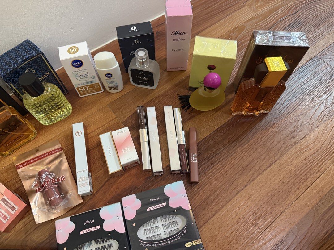 ALL ITEMS 85 EACH (Category: Makeup) located in Manila. Submitted by mamaansshop (Listing ID 1469336112, Image 3). Description: UNAHAN SALE ALL NEW AND NEVER USED.