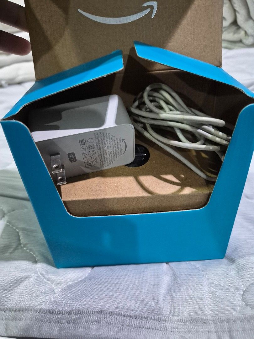 Amazon Echo Show 5 (Category: Soundbars, Speakers & Amplifiers) located in Quezon City. Submitted by gamerguy1211 (Listing ID 1469315928, Image 2). Description: - Brand: Amazon - Model: Echo Show 5 - Condition: lightly used in box, with plastic wrapper and 15.0W power adapter included - Features: Smart display with Alexa voice assistant.