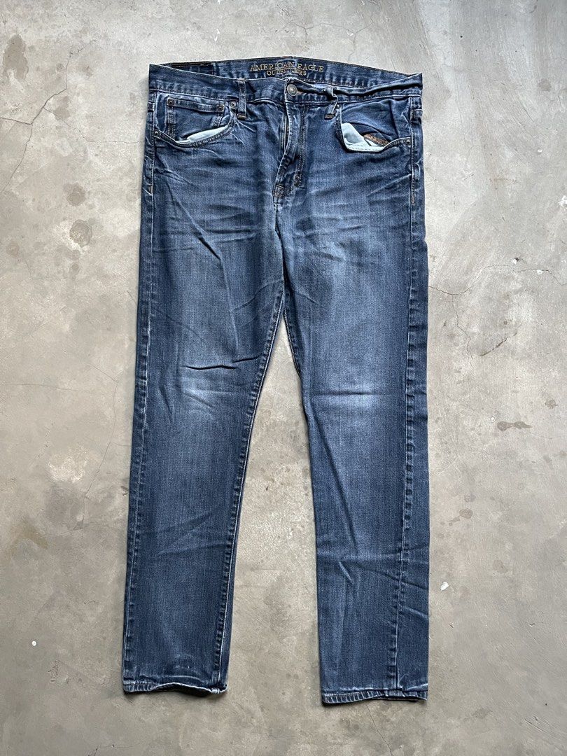 American Eagle skinny jean (Category: Jeans) located in Cabuyao City. Submitted by jam_mandilag (Listing ID 1469325109, Image 1). Description: Tag: American eagle Waistline: 35 Length: 40.5 LegHole: 7 Color Rate:8.5/10 Condition: 8.5/10 Issue: none Mode of payment: Gcash Mode of shipping: J&T and lalamove For more information kindly click the “send message button” and other details of the item. Location: cabuyao laguna ————————————————————————— N