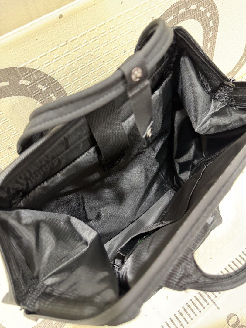 Anello Expand5 Large Backpack (Category: Backpacks) located in Quezon City. Submitted by dishii (Listing ID 1469225751, Image 3). Description: Like new! Anello Expand5 Large Backpack (ATB4844) - Black Dimensions: 42H x 28L x 20W cm Material: Polyester Weight: 780g Capacity: 20L Handle Length: 31cm Shoulder Strap Length: 49-92cm Number of pockets: 8 *Water Repellent inside and outside *Fits a 15 inch laptop *Almost new, used once only 💰 MODE OF P