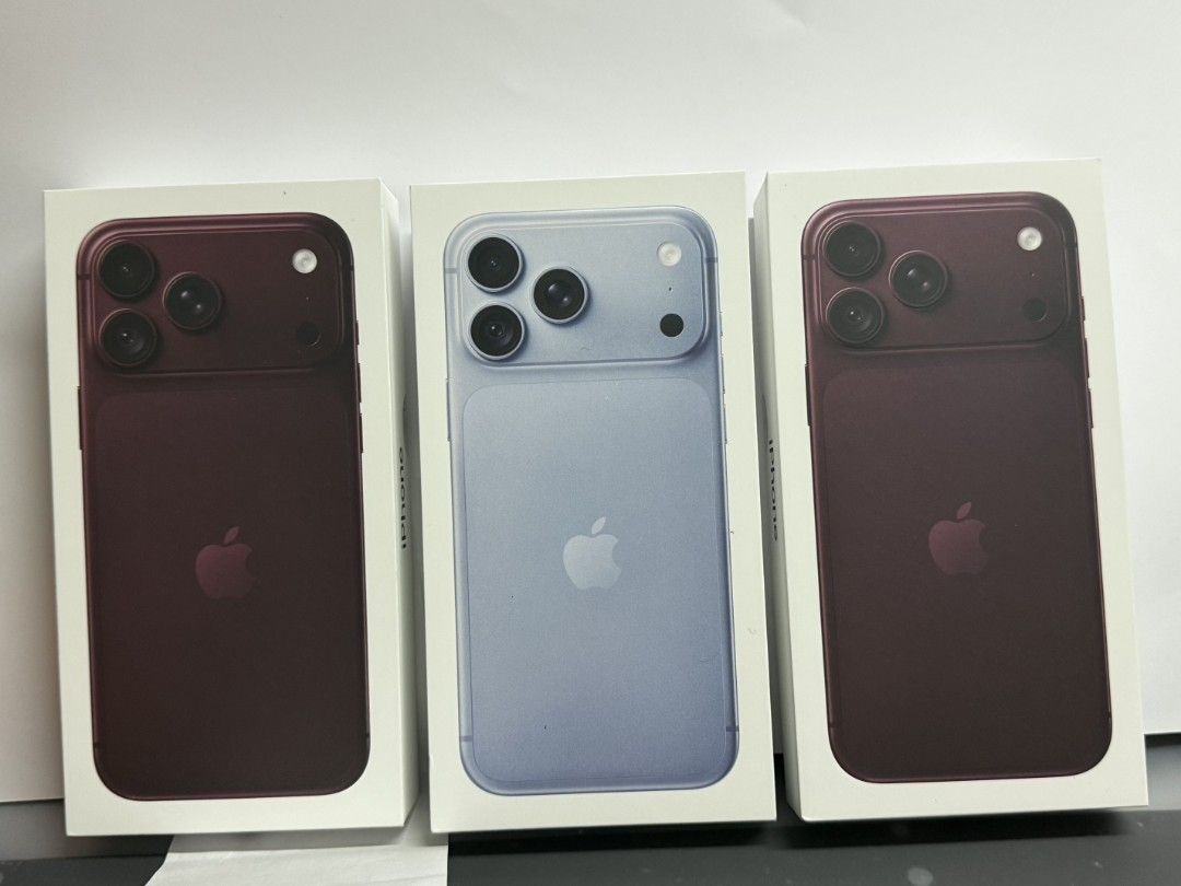 Apple iPhone 18 Pro Max 256GB (Category: iPhone 18 Series) located in Manila. Submitted by jerikko23 (Listing ID 1469238226, Image 1). Description: Selling: Brand New iPhone 18 Pro Max 256GB — complete package with exclusive freebies! ✨ Available Units 🍷 Burgundy — 2 units 🧊 Glacier — 1 unit 💾 Storage: 256GB each 📦 Brand new, complete package 🎁 FREEBIES INCLUDED 🔌 Mophie Essentials 35W GaN USB-C PD Charger ⚡ Innostyle MiniCube 35W GaN Charg