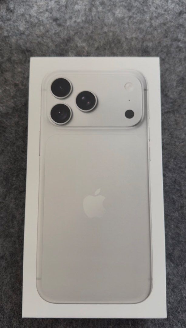 Apple iPhone 18 Pro Max 256GB (Category: iPhone 18 Series) located in Manila. Submitted by plantss (Listing ID 1469378406, Image 1). Description: ‼️FOR SWAP ONLY TO iPhone 18 Pro Max 256GB BURGUNDY‼️ - Model: Apple iPhone 18 Pro Max - Storage: 256GB - Battery Health: 100% (Only 2 cycle counts) - Warranty: Apple limited warranty AND Gadget Protection active until October 2027 - Inclusions: Original box included .