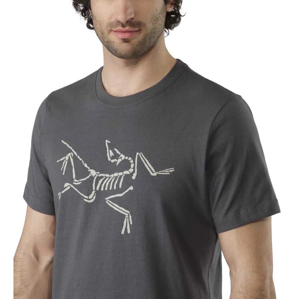 Arcteryx - SKELETAL S/S Mens Tshirt (Category: Tshirts & Polo Shirts ) located in Manila. Submitted by wdpworldwide (Listing ID 1469274413, Image 1). Description: Size Medium Mens 9/10 Good Condition No Flaw No Inclusions Authentic 600.