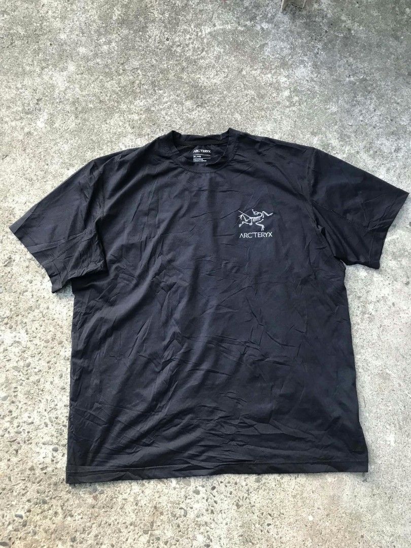 ARC'TERYX SOLARIUM SS TEE (Category: Coats, Jackets and Outerwear) located in Angeles City. Submitted by recycledcloset2.0 (Listing ID 1469196817, Image 1). Description: ARC'TERYX SOLARIUM SS TEE EXCELLENT CONDITION NO ISSUES AS NEW 9.5*10 XL ON TAG.