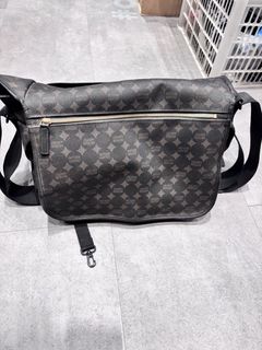 (Category: ) located in . Submitted by shopwaf (Listing ID 1469269636, Image 1). Description: .
